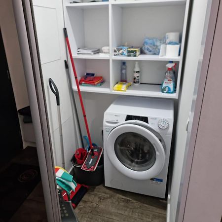 Apartman - Centrum Bratislava Buitenkant foto